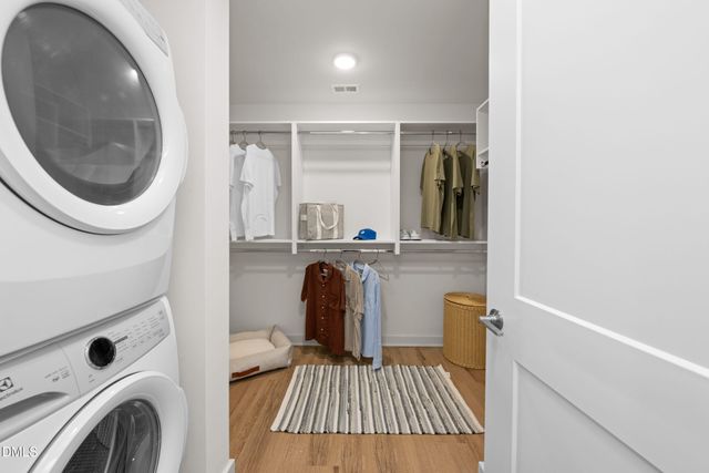 222 N West Street B3, Raleigh, NC 27603