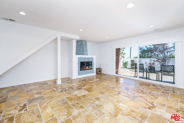 28711 PACIFIC COAST Highway 30, Malibu, CA 90265