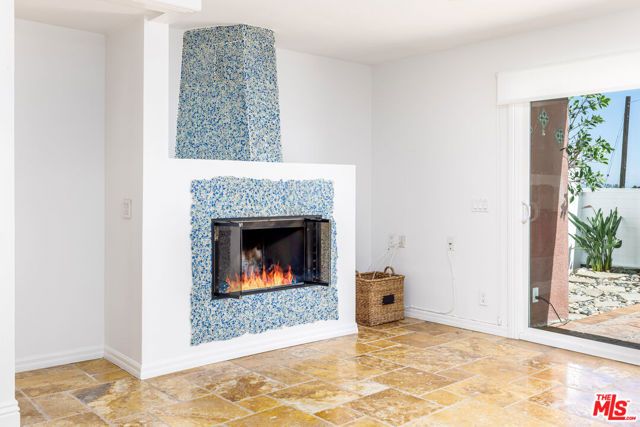 28711 PACIFIC COAST Highway 30, Malibu, CA 90265