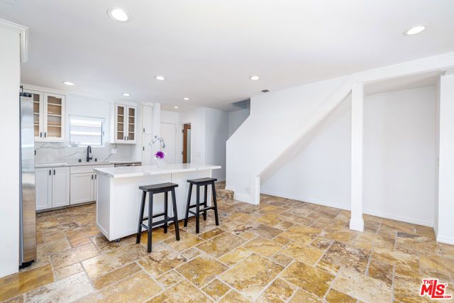 28711 PACIFIC COAST Highway 30, Malibu, CA 90265