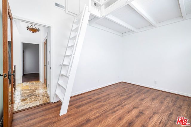 28711 PACIFIC COAST Highway 30, Malibu, CA 90265