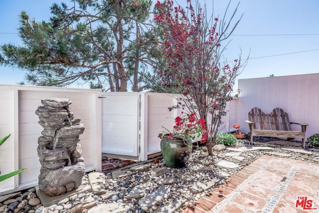 28711 PACIFIC COAST Highway 30, Malibu, CA 90265