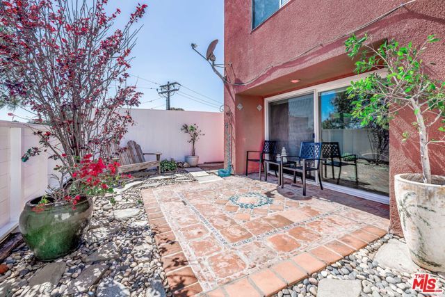 28711 PACIFIC COAST Highway 30, Malibu, CA 90265