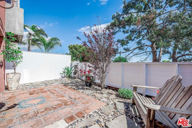 28711 PACIFIC COAST Highway 30, Malibu, CA 90265