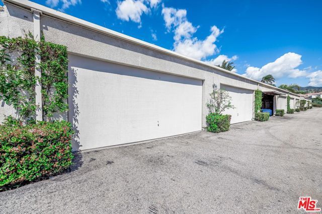 28711 PACIFIC COAST Highway 30, Malibu, CA 90265