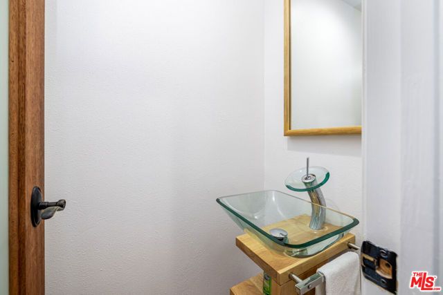 28711 PACIFIC COAST Highway 30, Malibu, CA 90265