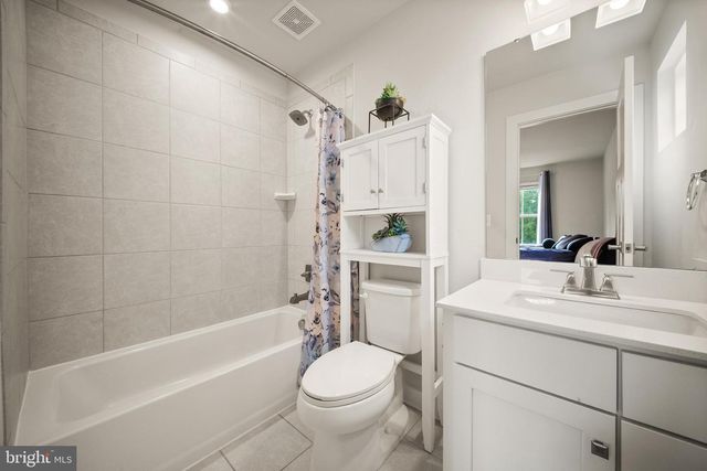 207 SOUTHERN VIEW DR, Fredericksburg, VA 22405