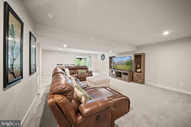 207 SOUTHERN VIEW DR, Fredericksburg, VA 22405