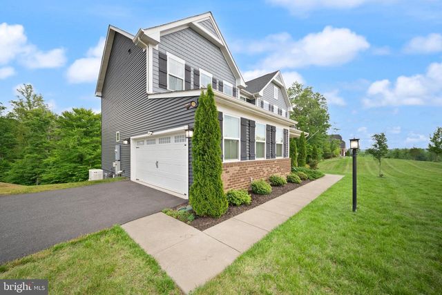 207 SOUTHERN VIEW DR, Fredericksburg, VA 22405