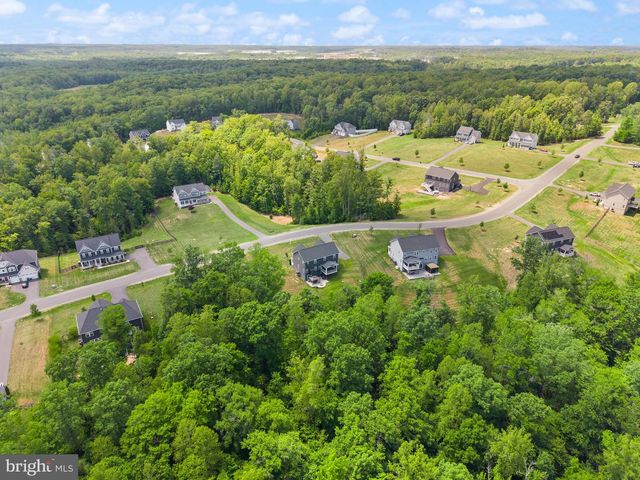 207 SOUTHERN VIEW DR, Fredericksburg, VA 22405