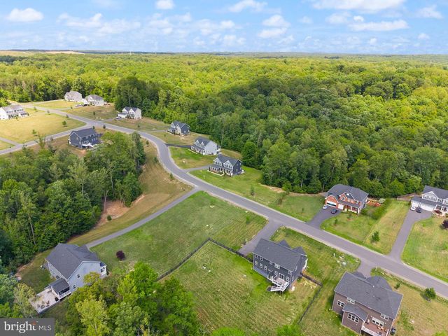 207 SOUTHERN VIEW DR, Fredericksburg, VA 22405