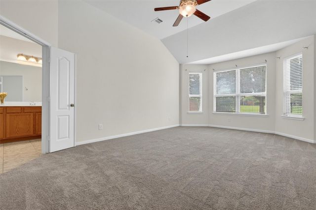 17919 Creek Bluff Lane, Cypress, TX 77433