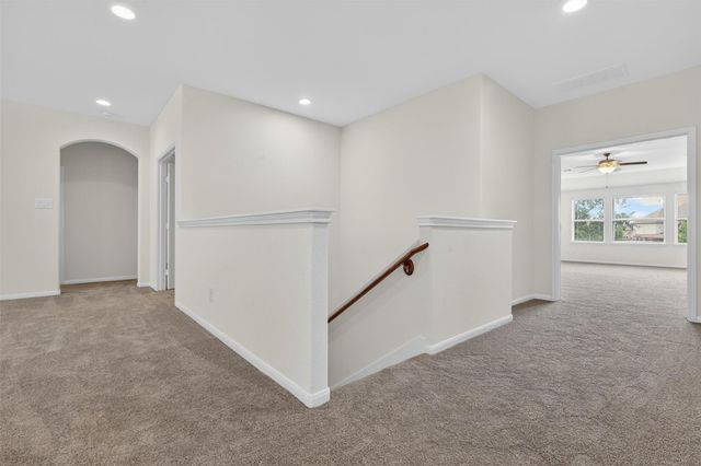 17919 Creek Bluff Lane, Cypress, TX 77433