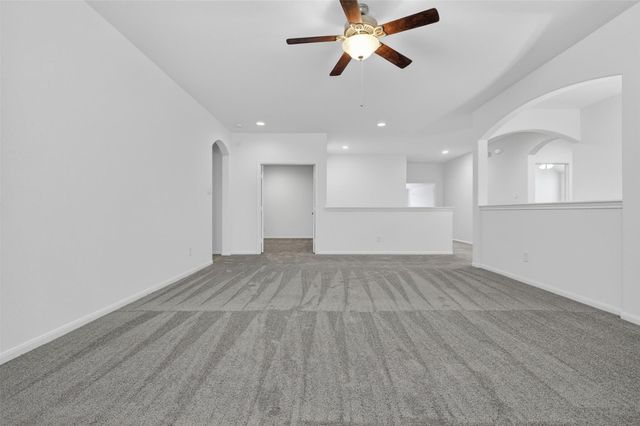 17919 Creek Bluff Lane, Cypress, TX 77433