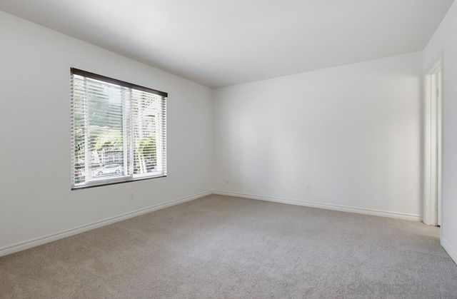 4847 Williamsburg Lane 255, La Mesa, CA 91942