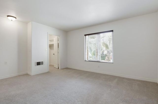 4847 Williamsburg Lane 255, La Mesa, CA 91942