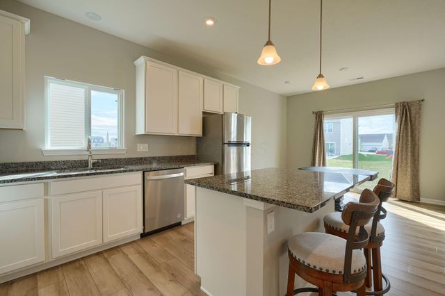 89 Hutchison Street, Ashville, OH 43103