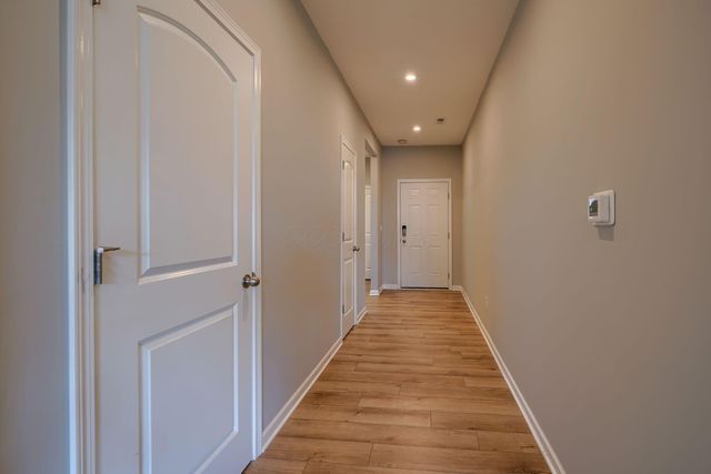 89 Hutchison Street, Ashville, OH 43103