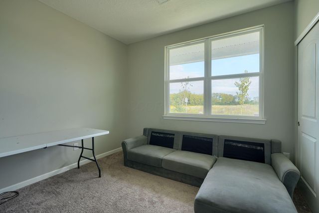 89 Hutchison Street, Ashville, OH 43103