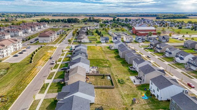 89 Hutchison Street, Ashville, OH 43103