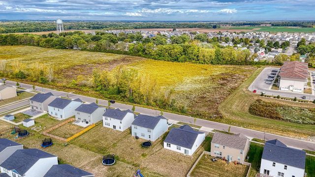 89 Hutchison Street, Ashville, OH 43103