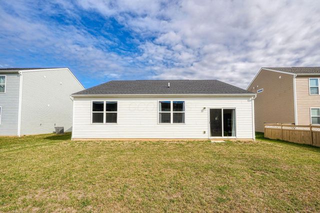 89 Hutchison Street, Ashville, OH 43103