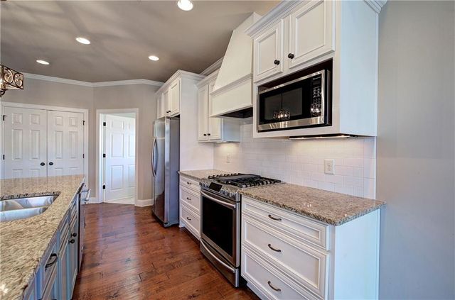 223 Lenox SE Road, Calhoun, GA 30701