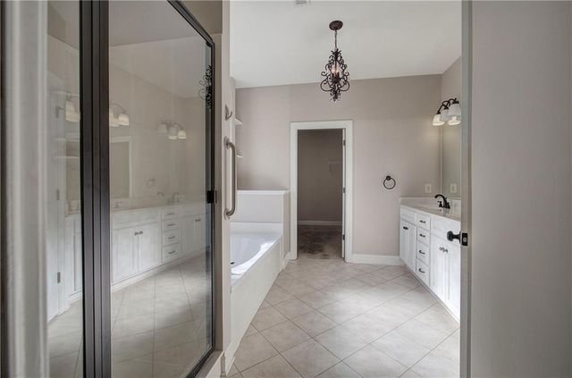 223 Lenox SE Road, Calhoun, GA 30701