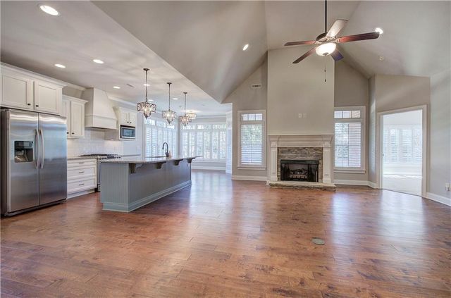 223 Lenox SE Road, Calhoun, GA 30701