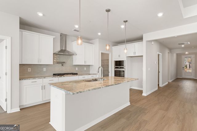 1600 Savory Way, Loganville, GA 30052