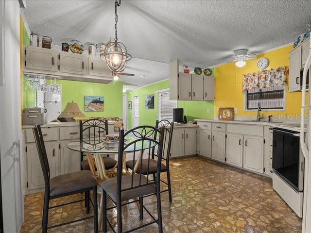 111 CHERRYWOOD DRIVE, Lake Wales, FL 33898