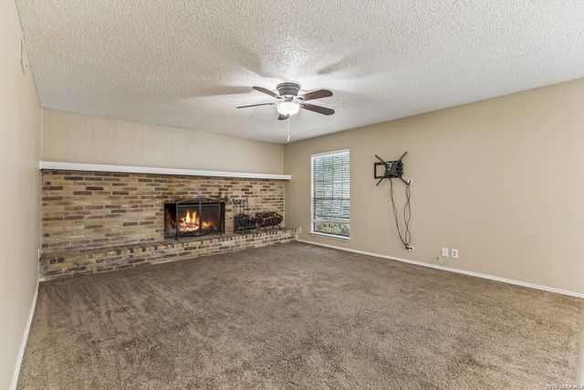 15222 Oak Spring St, San Antonio, TX 78232