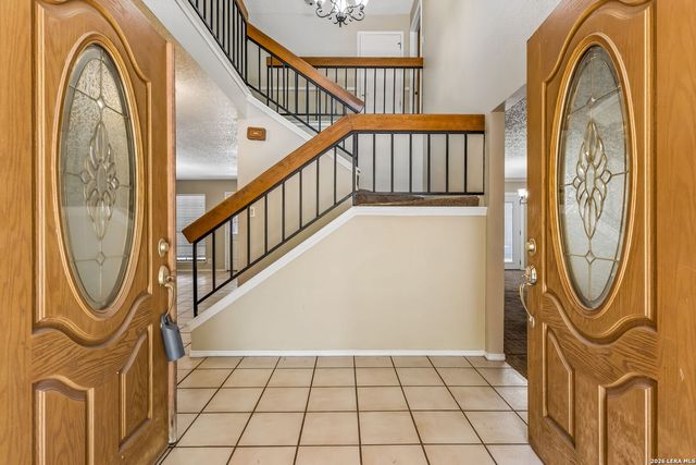 15222 Oak Spring St, San Antonio, TX 78232