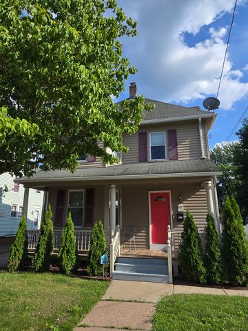 38 Florence Street, Manchester, CT 06040