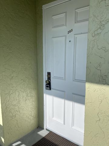 1141 Calamondin Terrace 203, Delray Beach, FL 33445