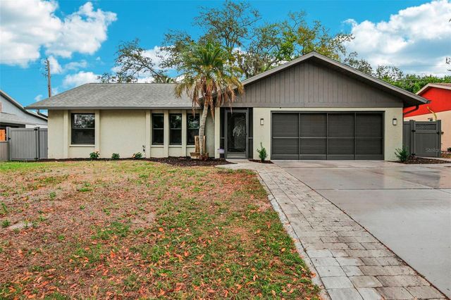 5753 COLONIAL OAKS BOULEVARD, Sarasota, FL 34232