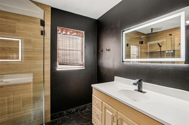 5753 COLONIAL OAKS BOULEVARD, Sarasota, FL 34232