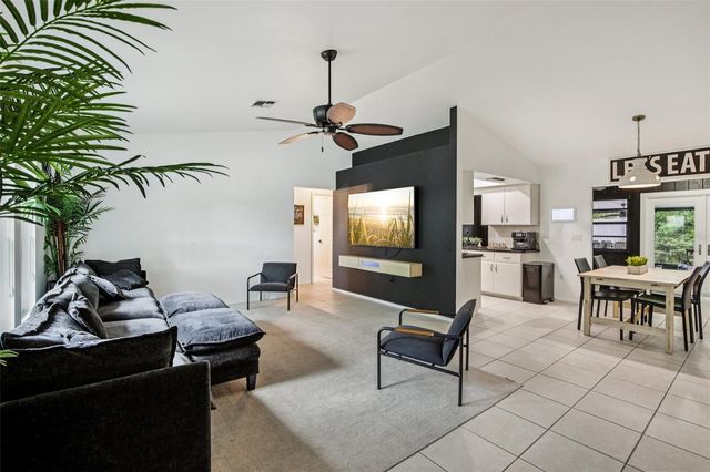 5753 COLONIAL OAKS BOULEVARD, Sarasota, FL 34232