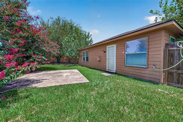 16807 Mission Ridge Lane, Houston, TX 77073