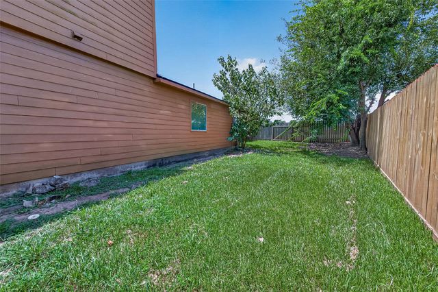 16807 Mission Ridge Lane, Houston, TX 77073