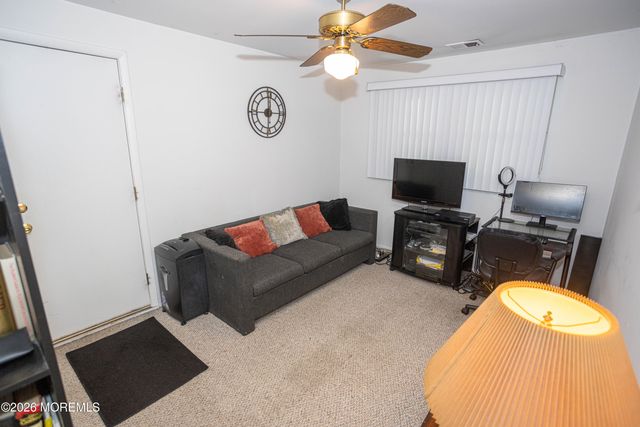 4 Wilmot Road, Sayreville, NJ 08872