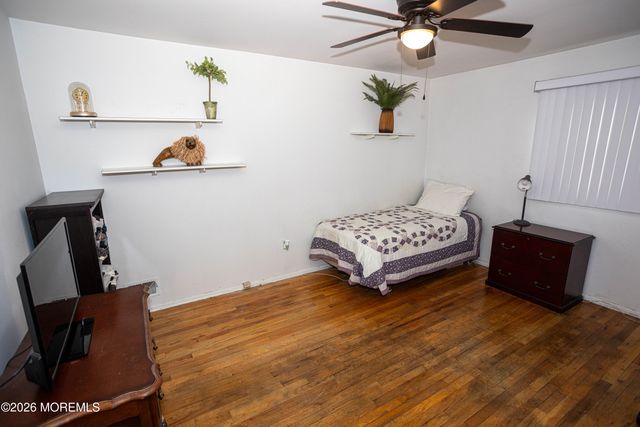 4 Wilmot Road, Sayreville, NJ 08872