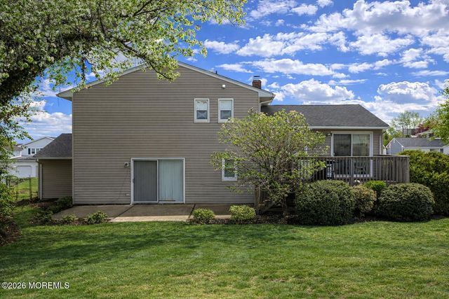 4 Wilmot Road, Sayreville, NJ 08872