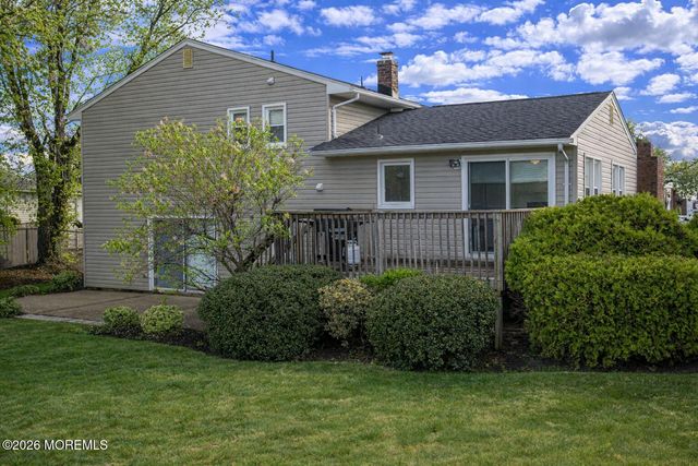 4 Wilmot Road, Sayreville, NJ 08872