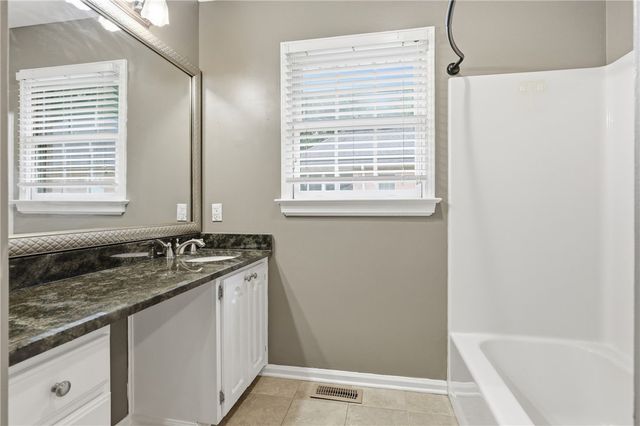 102 Pier Thirty Three, Townville, SC 29689
