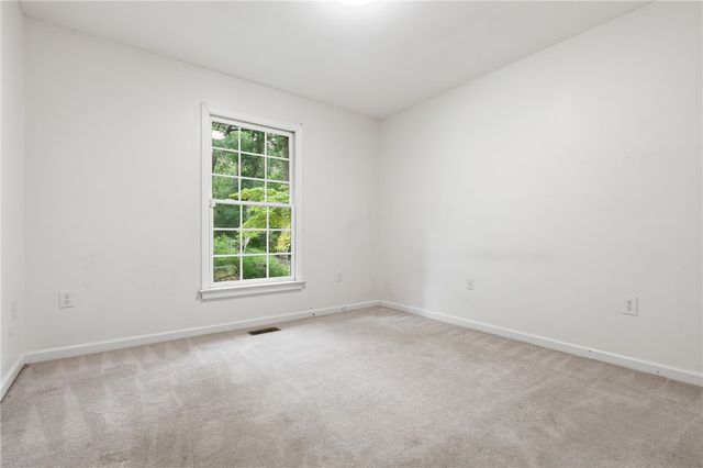 102 Pier Thirty Three, Townville, SC 29689