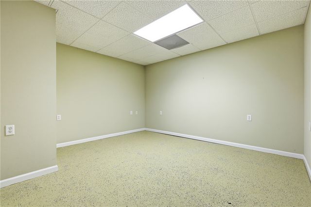 102 Pier Thirty Three, Townville, SC 29689