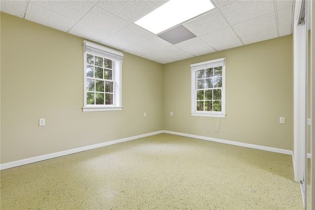 102 Pier Thirty Three, Townville, SC 29689