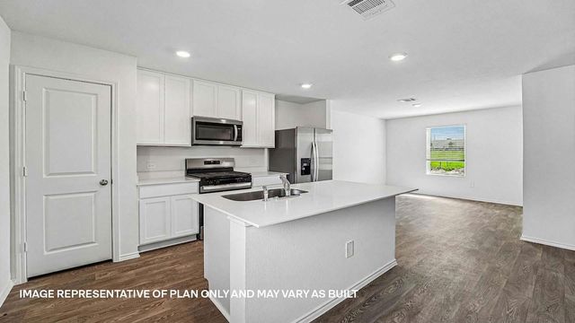 1083 Phantom Hill BLVD, Buda, TX 78610
