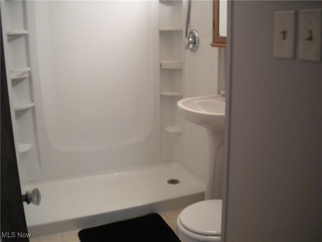 611 Franklin Avenue, Barberton, OH 44203